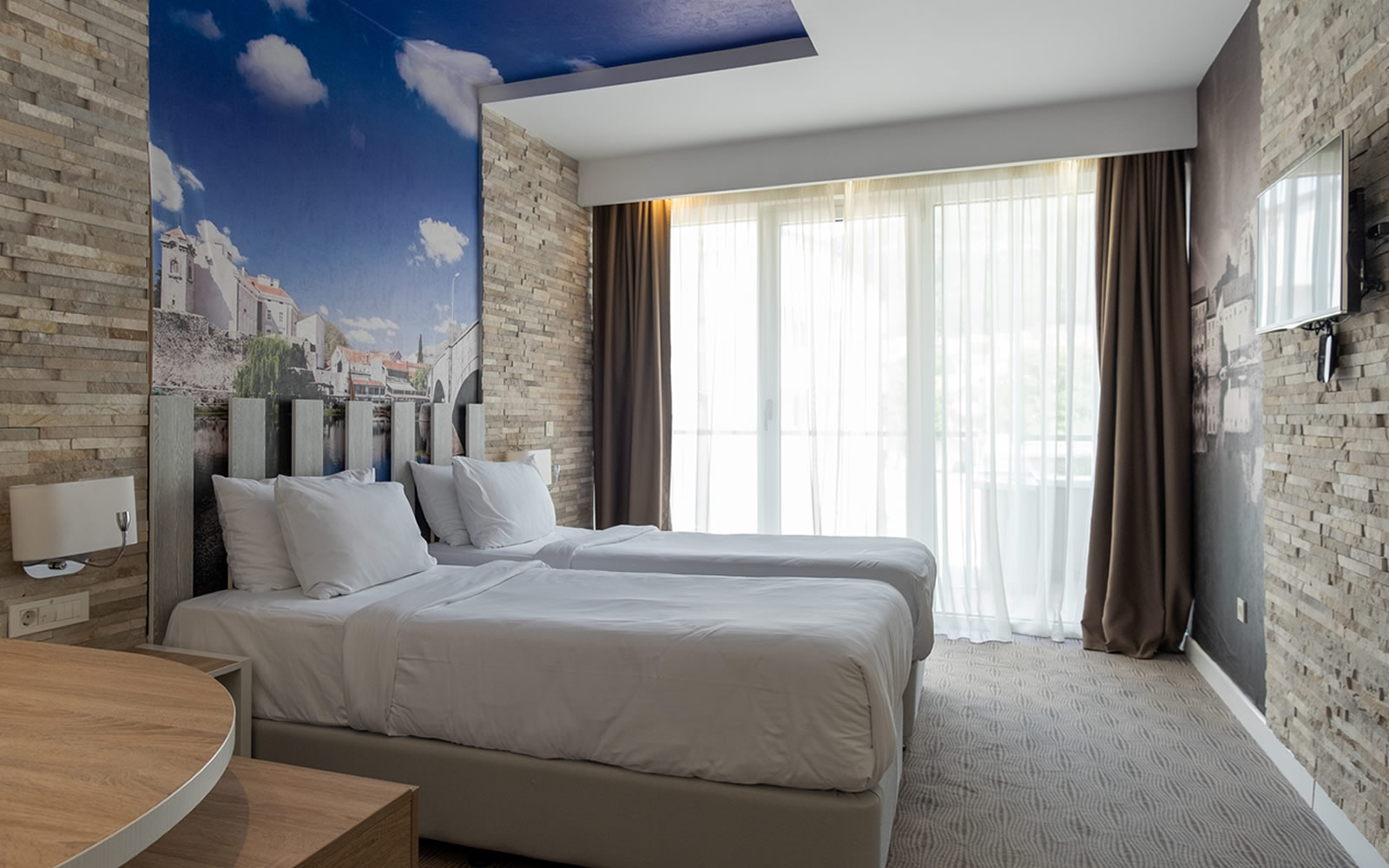 Tiara Holidays - Nar Hotel - Basic soba